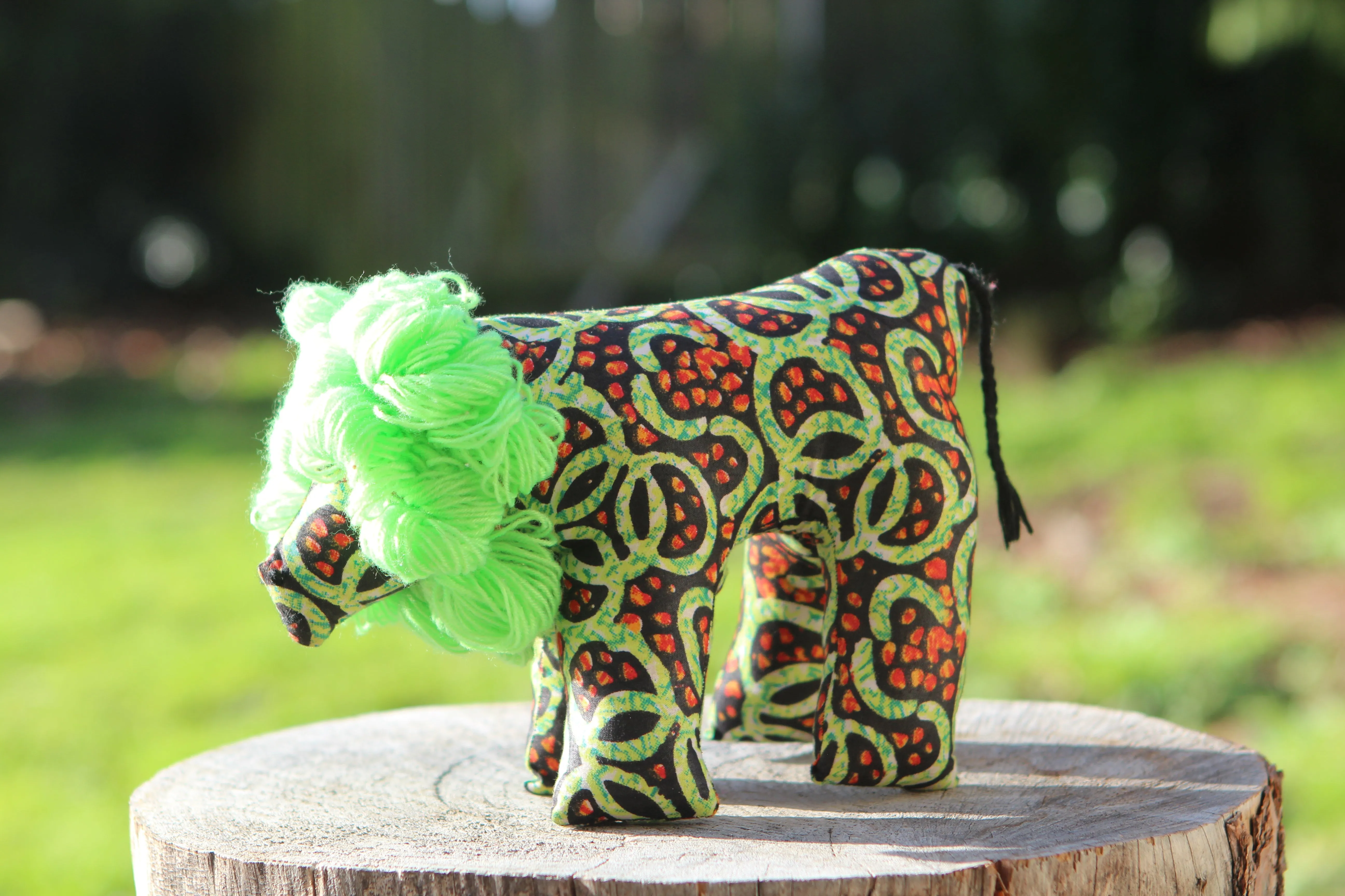 African Animal - Green & Orange Lion