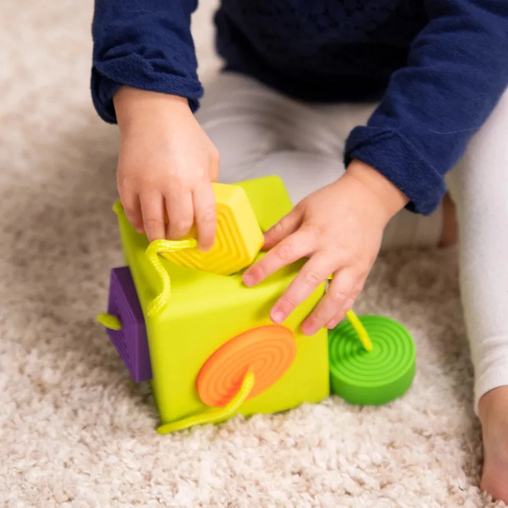 Oombee Cube Shape Sorter | Tactile Exploration Toy
